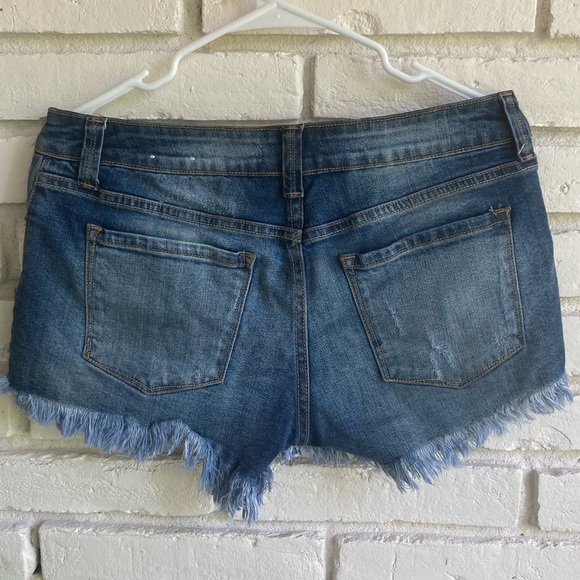 JustUSA Denim Jeans Distressed LIKE NEW Very comfortable. Some stretch - Picture 5 of 8